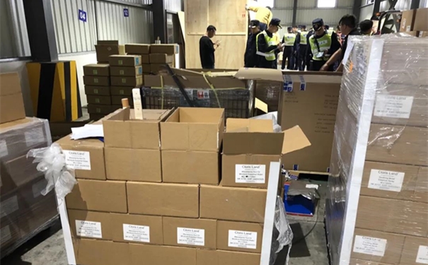 【萬享進口供應鏈8月銷冠--張佳佳】人生在勤，不索何獲